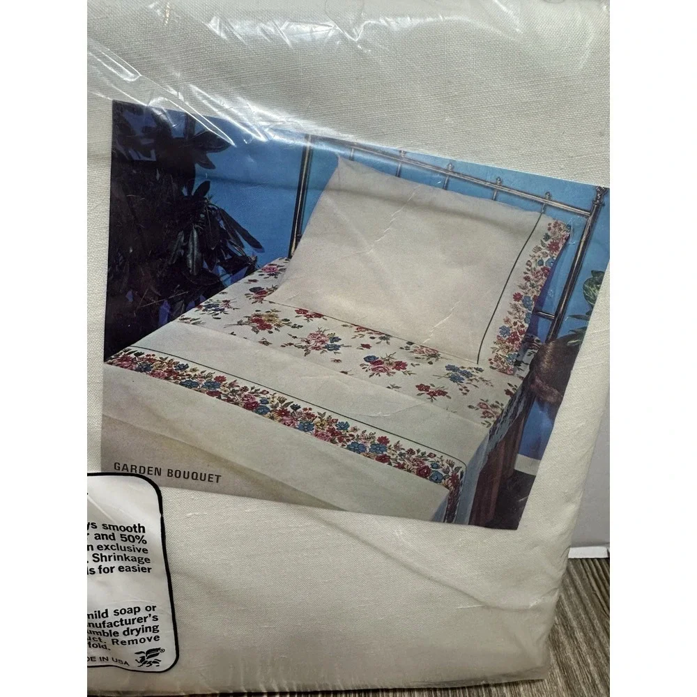 Retro Lady Pepperell Full Size Flat Sheet Garden Bouquet ‎ No Iron NEW